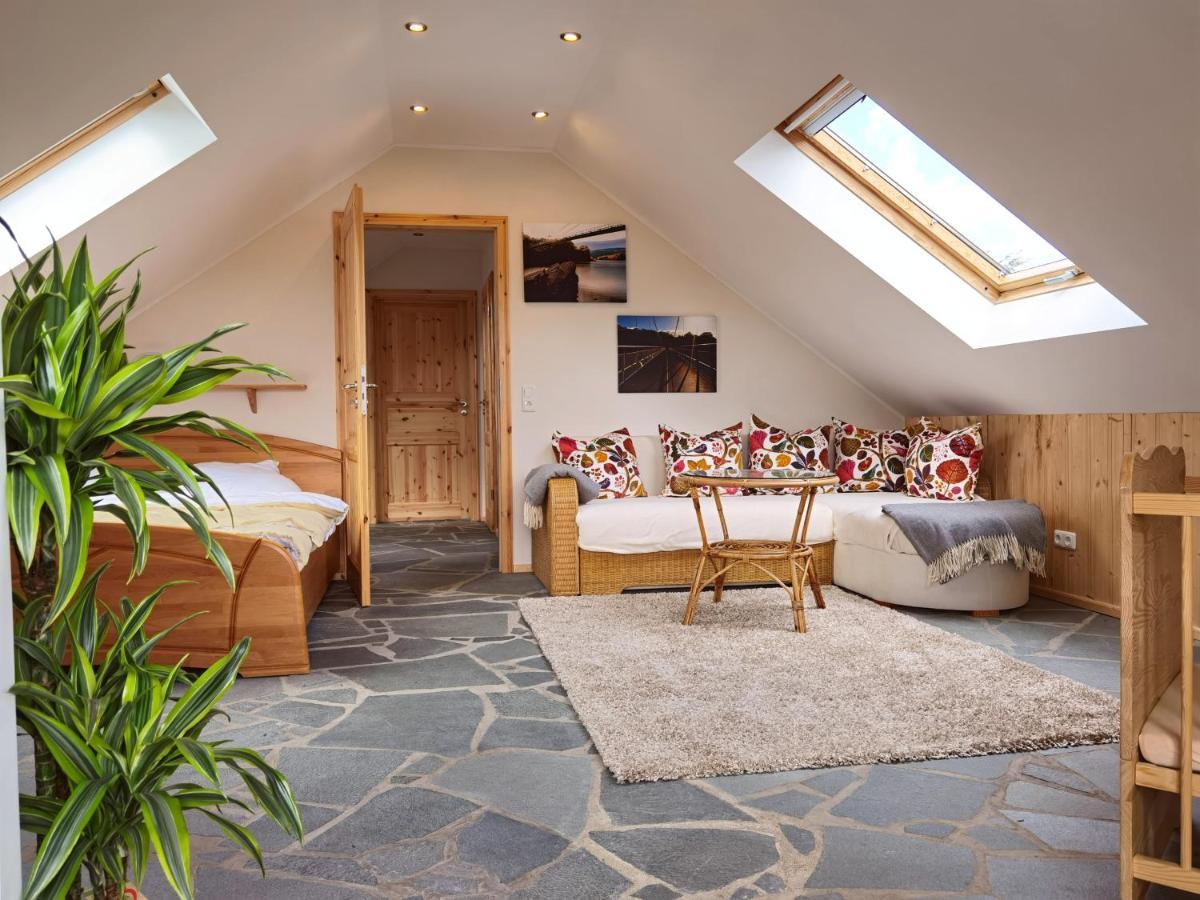 Ferienhaus Eifelrose ซิมเมอร์อาท ภายนอก รูปภาพ