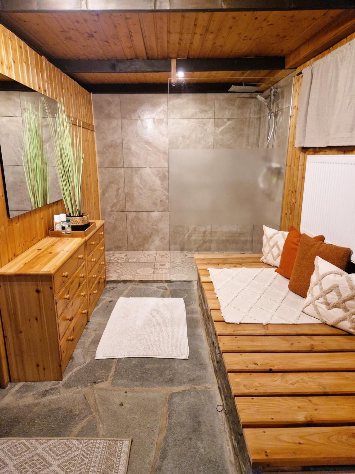 Ferienhaus Eifelrose ซิมเมอร์อาท ภายนอก รูปภาพ